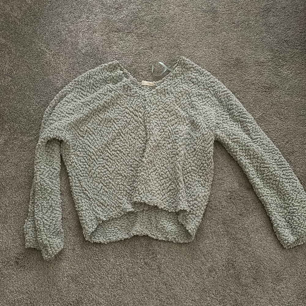 greenish fluffy long sleeve sweater